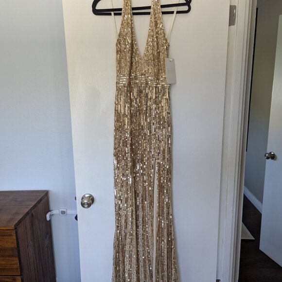 Mac Duggal Embellished Sequined Halter Strap Trumpet Gown Gold Nude Size 2 NWT - Picture 2 of 14